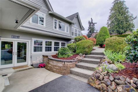 17298 Lake View Boulevard Mount Vernon WA 98274
