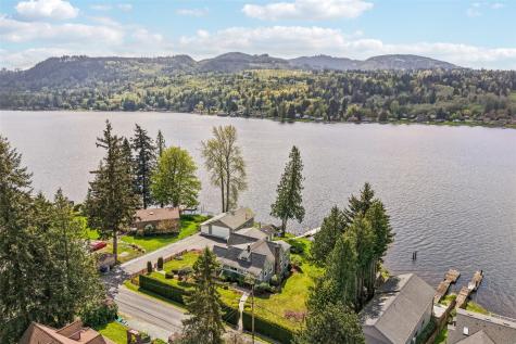 17298 Lake View Boulevard Mount Vernon WA 98274