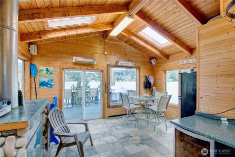 17298 Lake View Boulevard Mount Vernon WA 98274