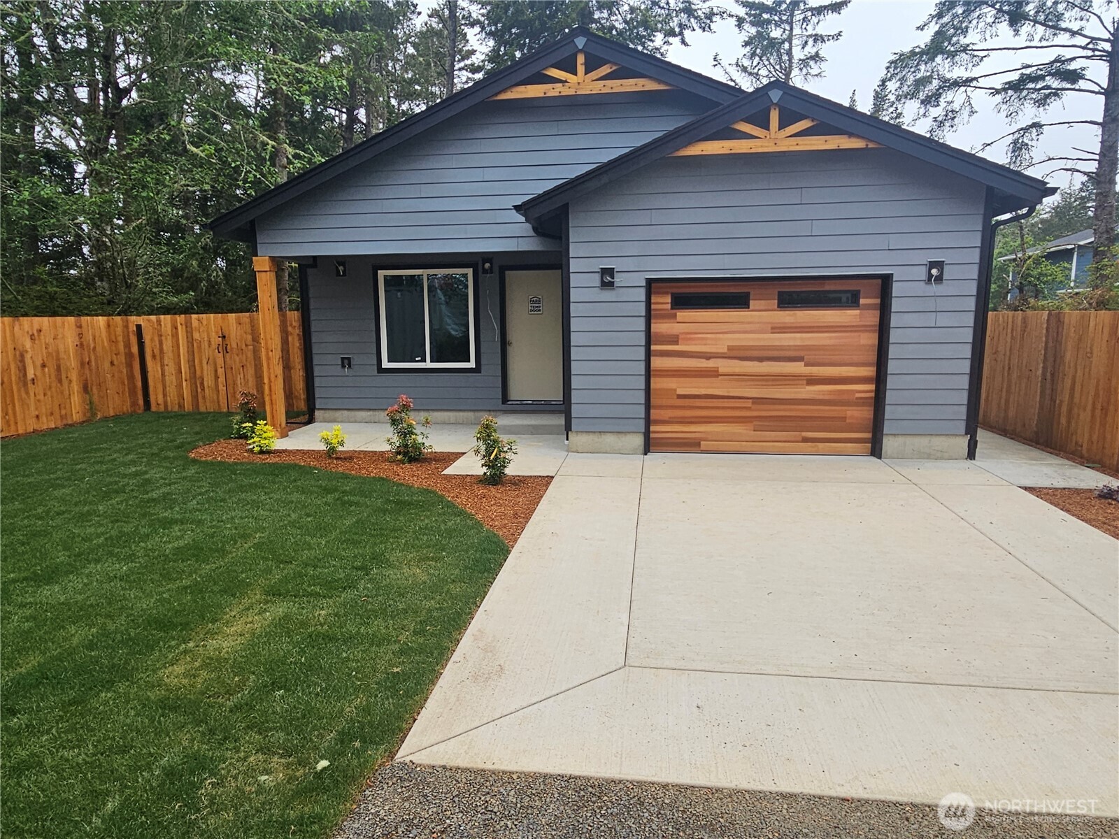 24007 V Lane Ocean Park WA 98640