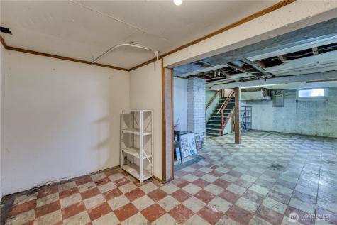 751 S 39th Street Tacoma WA 98418