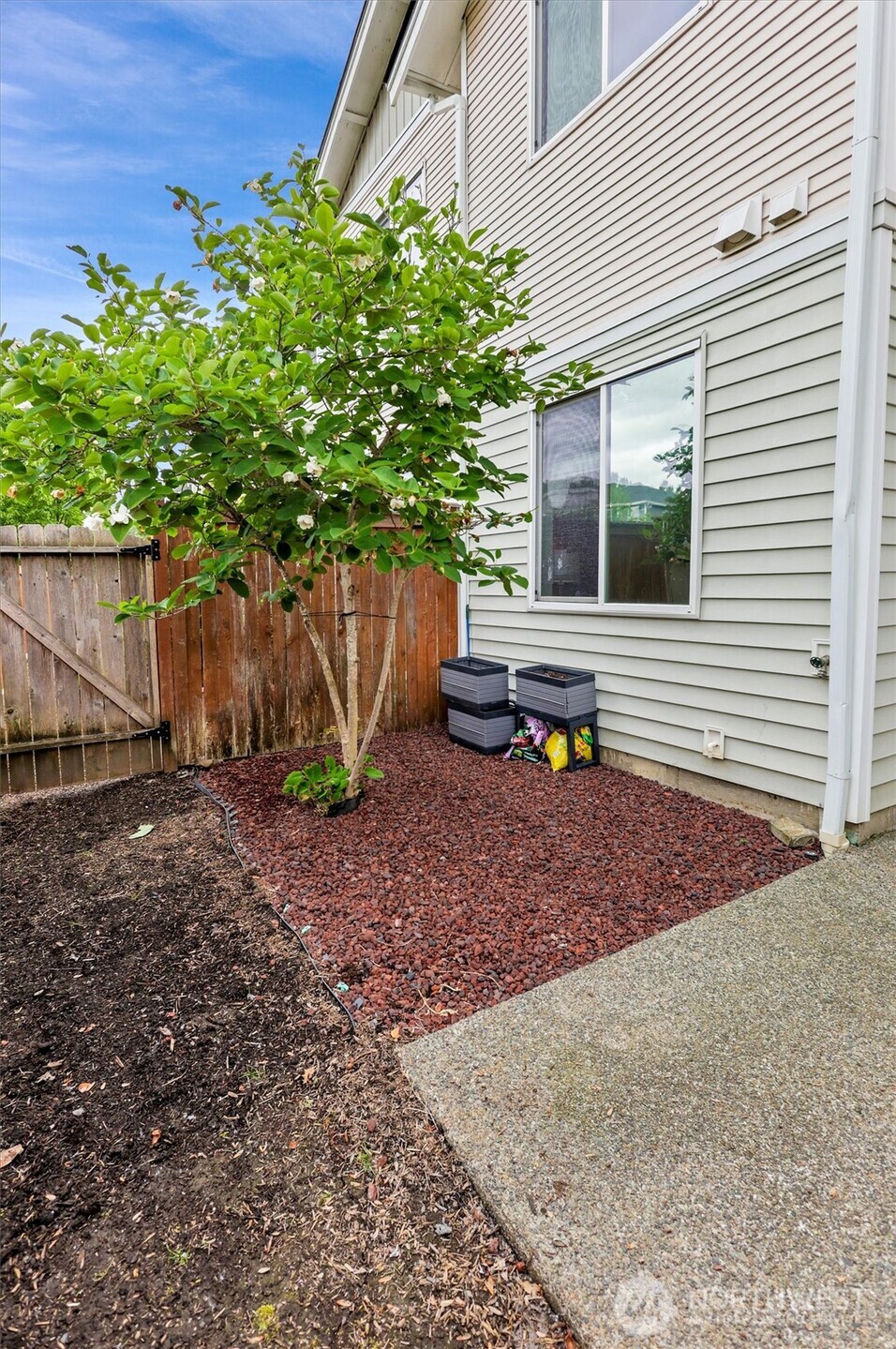 1244 S 51 Place NE Auburn WA 98002
