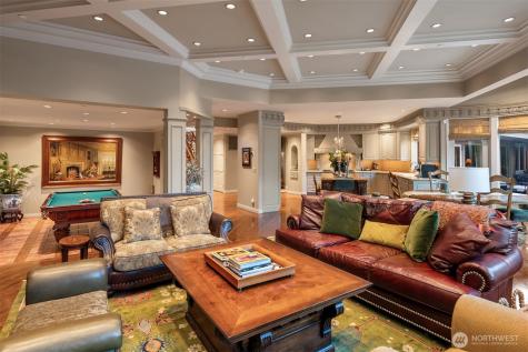 8622 NE 10th Street Medina WA 98039