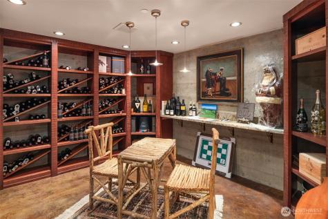 8622 NE 10th Street Medina WA 98039