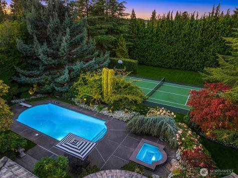 8622 NE 10th Street Medina WA 98039