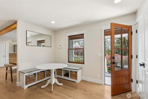 7238 Lakemont Boulevard SE Bellevue WA 98006