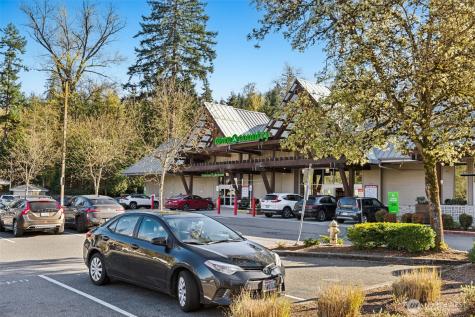 7238 Lakemont Boulevard SE Bellevue WA 98006
