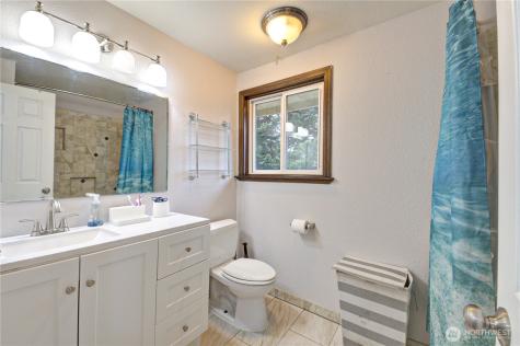 13103 7th Avenue Ct E Parkland WA 98445