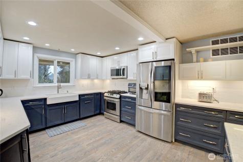 13103 7th Avenue Ct E Parkland WA 98445