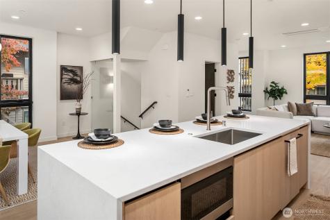 421 99th Avenue NE Bellevue WA 98004