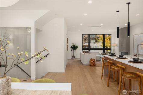 421 99th Avenue NE Bellevue WA 98004