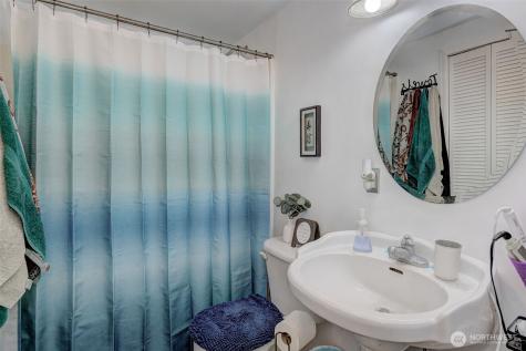 3432 Bainard Road Malaga WA 98828