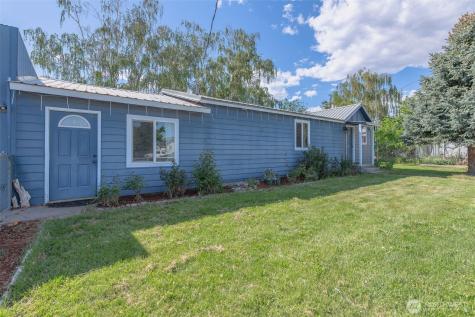 3432 Bainard Road Malaga WA 98828