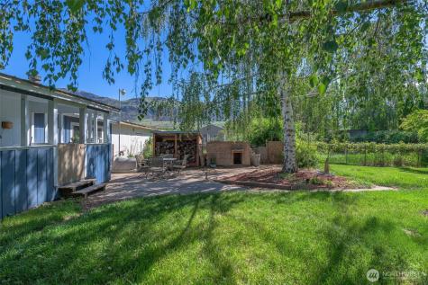 3432 Bainard Road Malaga WA 98828