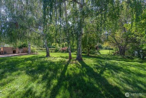 3432 Bainard Road Malaga WA 98828