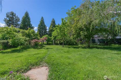 3432 Bainard Road Malaga WA 98828