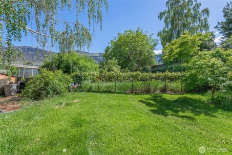 3432 Bainard Road Malaga WA 98828