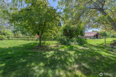 3432 Bainard Road Malaga WA 98828