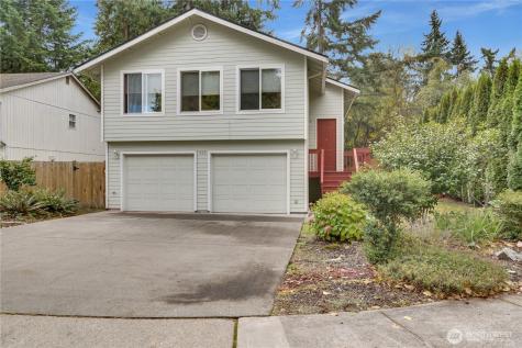935 SW 319th Place Federal Way WA 98023