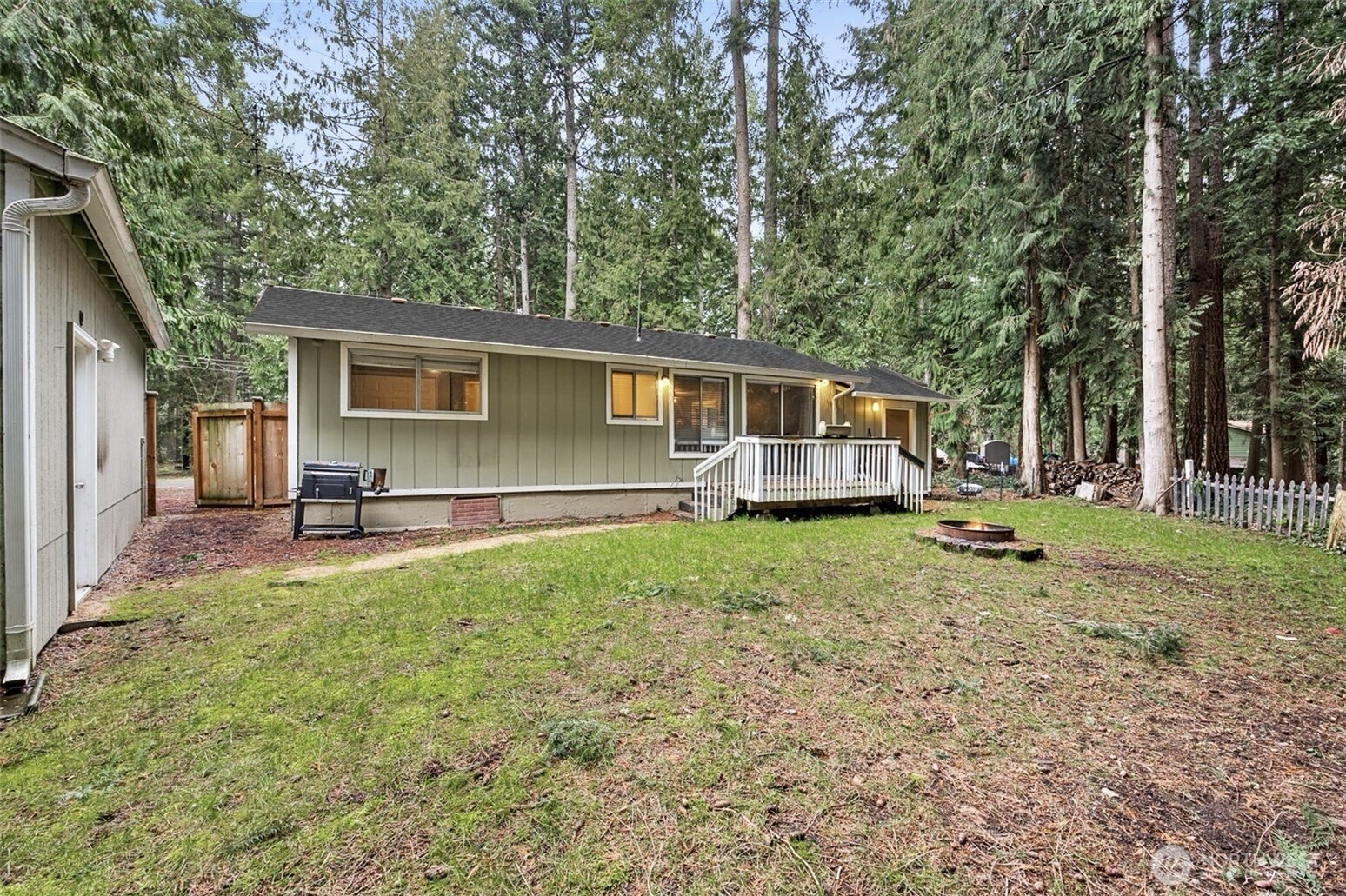 21843 Crest Lane SE Yelm WA 98597