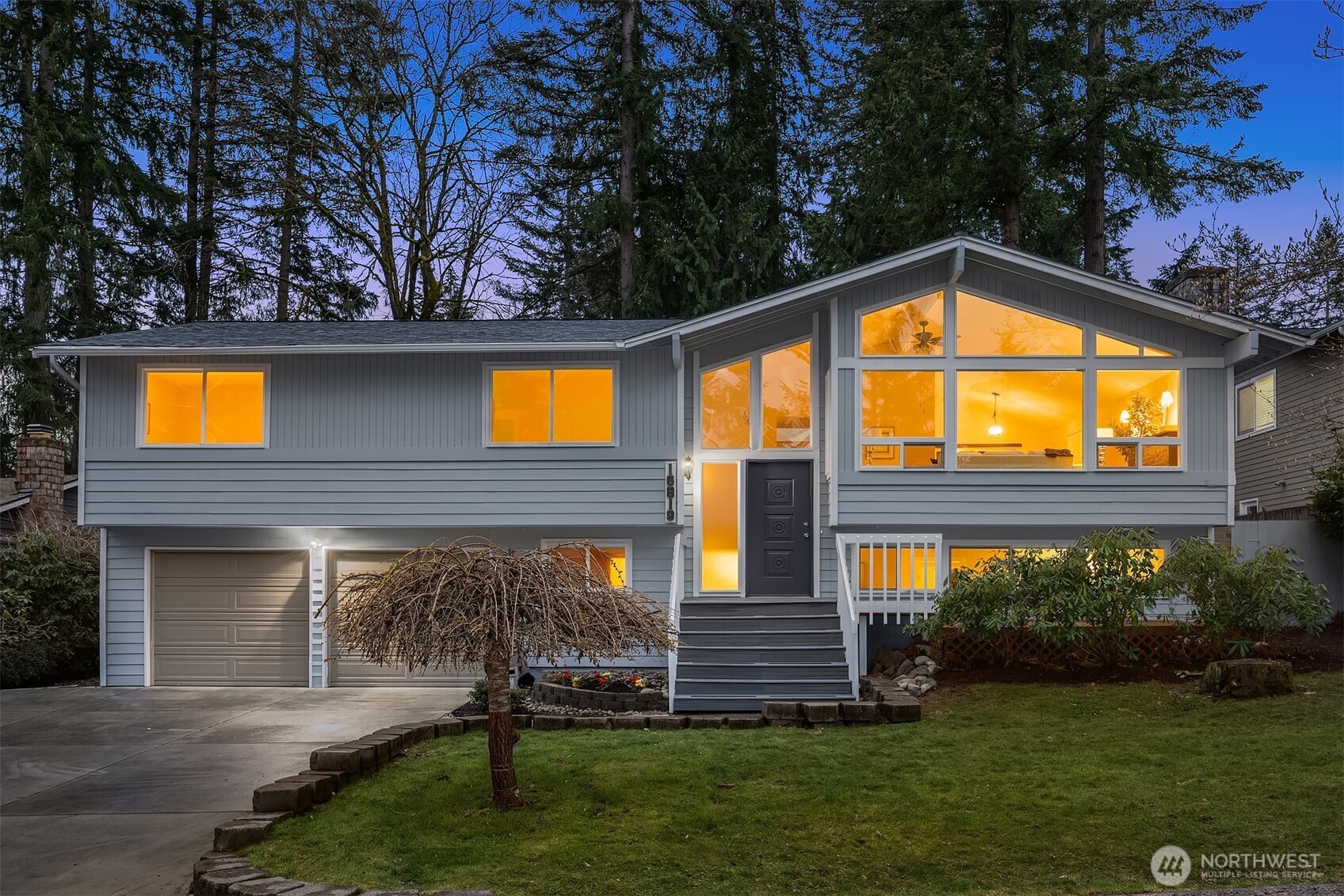 16819 NE 35th Place Bellevue WA 98008