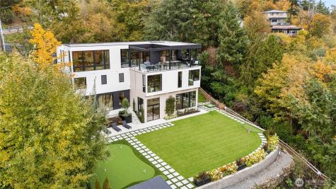 8933 NE 117th Place Kirkland WA 98034