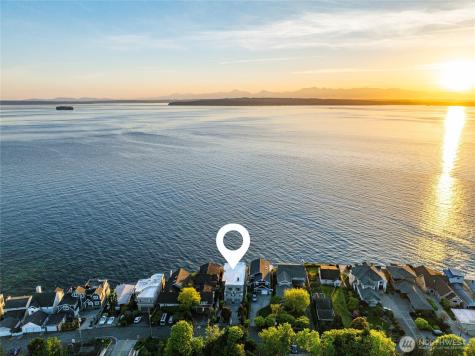 19573 27th Avenue NW Shoreline WA 98177