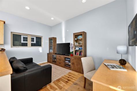 19573 27th Avenue NW Shoreline WA 98177