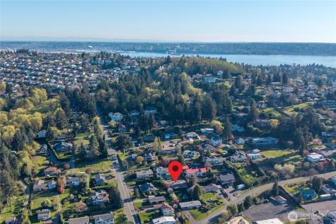 6502 21st Avenue NE Tacoma WA 98422