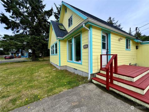 111 Vela Street SW Ocean Shores WA 98569