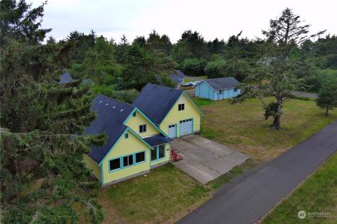 111 Vela Street SW Ocean Shores WA 98569