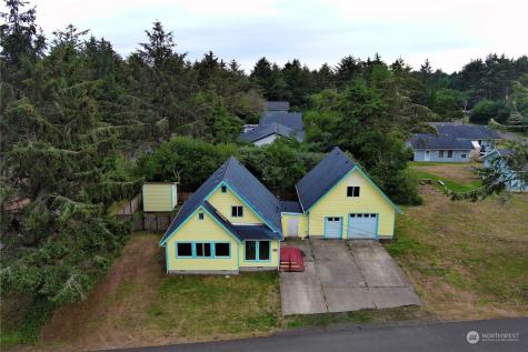 111 Vela Street SW Ocean Shores WA 98569