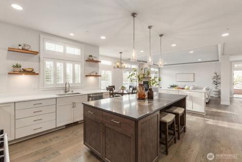 10833 104th Avenue NE Kirkland WA 98033