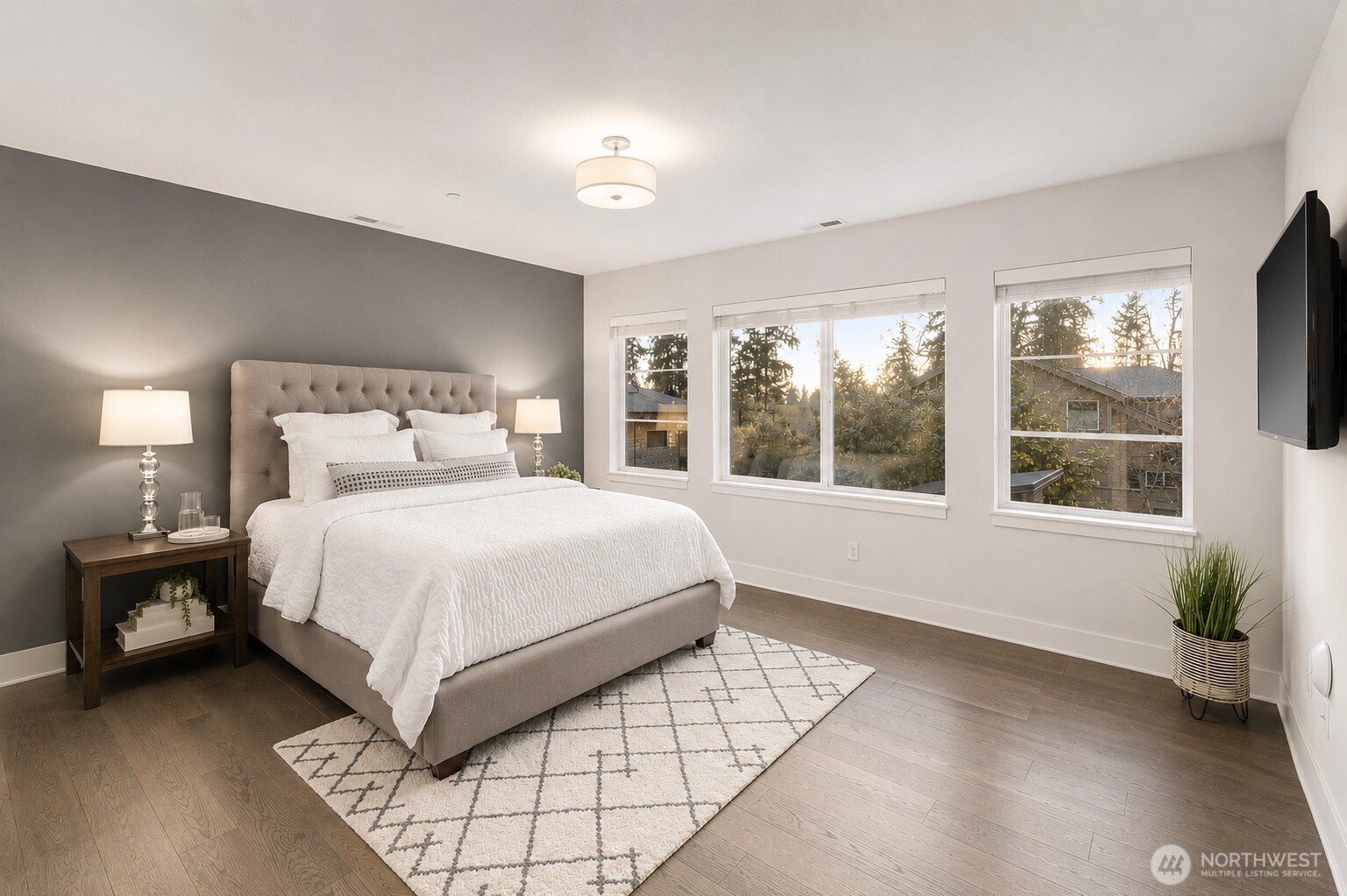 10833 104th Avenue NE Kirkland WA 98033