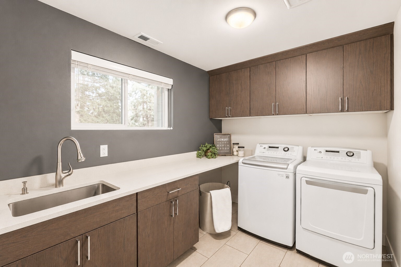 10833 104th Avenue NE Kirkland WA 98033