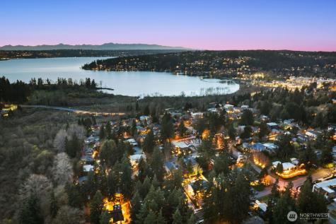10833 104th Avenue NE Kirkland WA 98033