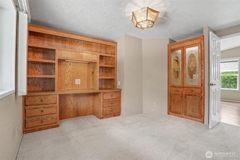 905 243rd Street SW Bothell WA 98021