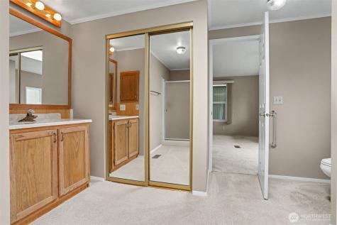 905 243rd Street SW Bothell WA 98021