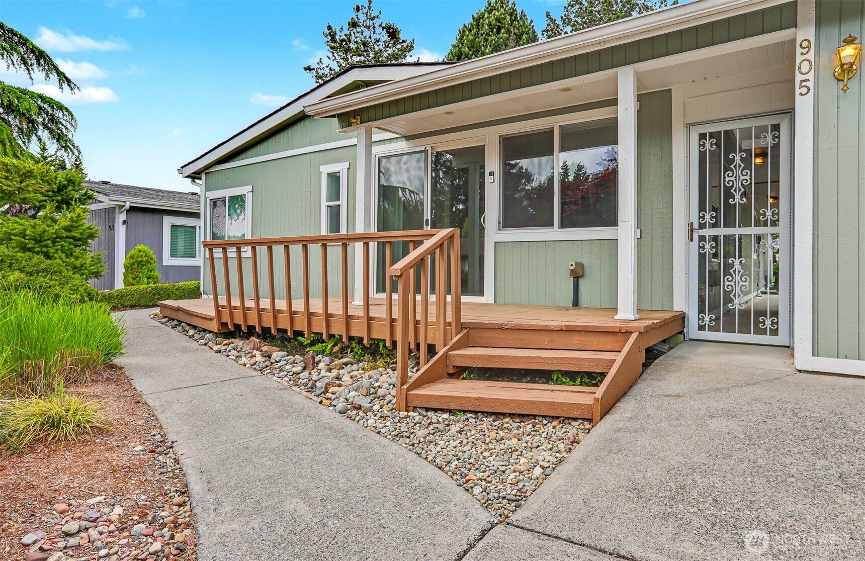 905 243rd Street SW Bothell WA 98021