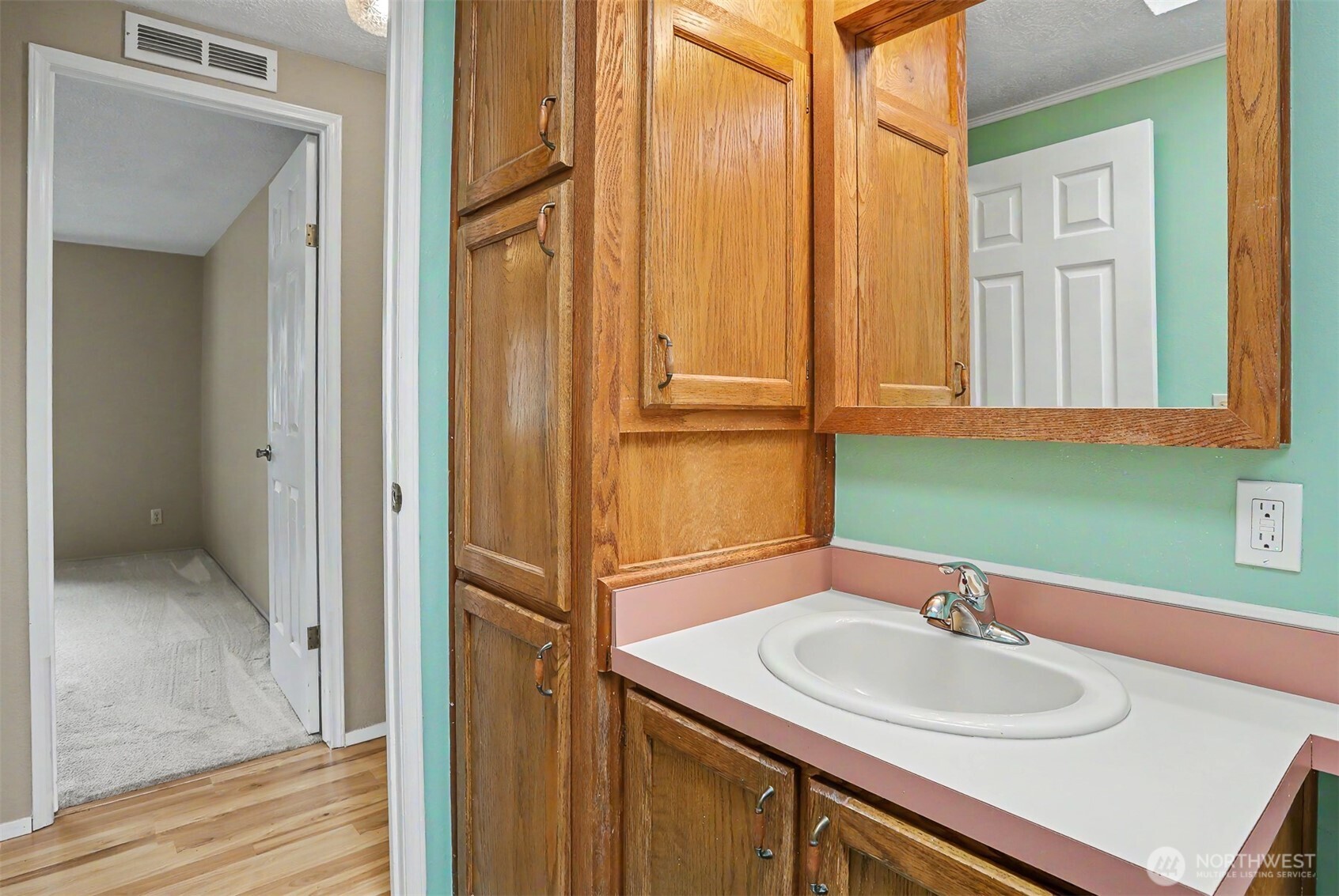 905 243rd Street SW Bothell WA 98021