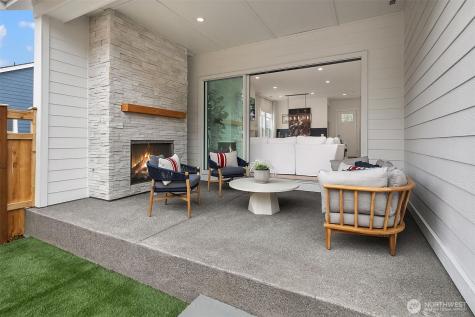 34026 Buckeye Avenue SE Black Diamond WA 98010