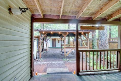 56 Wilderness Way Deming WA 98244