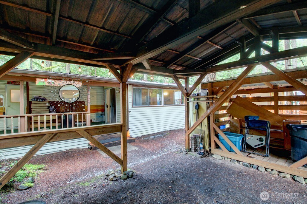 56 Wilderness Way Deming WA 98244