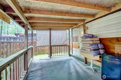 56 Wilderness Way Deming WA 98244