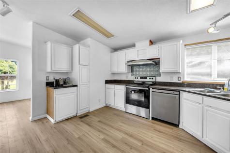 241 Foster Creek Road Toledo WA 98591