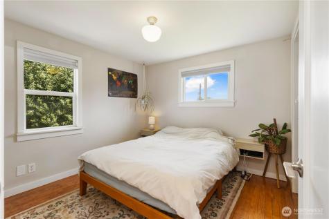 7708 35th Avenue S Seattle WA 98118