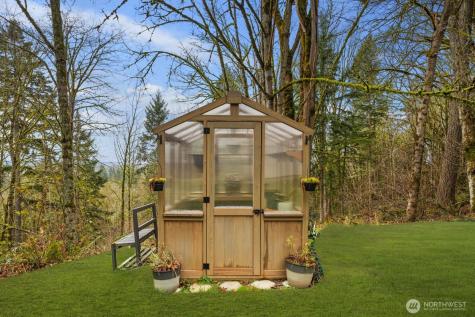 11700 198th Ave SE Issaquah WA 98027