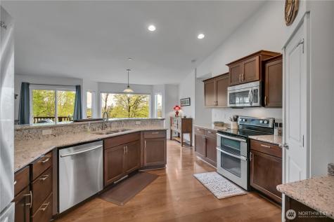 25906 272nd Avenue SE Ravensdale WA 98051