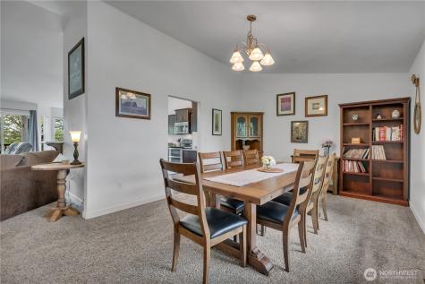 25906 272nd Avenue SE Ravensdale WA 98051