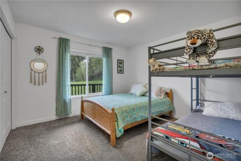 25906 272nd Avenue SE Ravensdale WA 98051